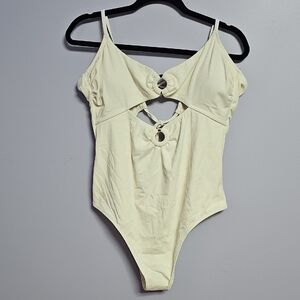 Shade‎ & Shore Cream One Piece Swimsuit